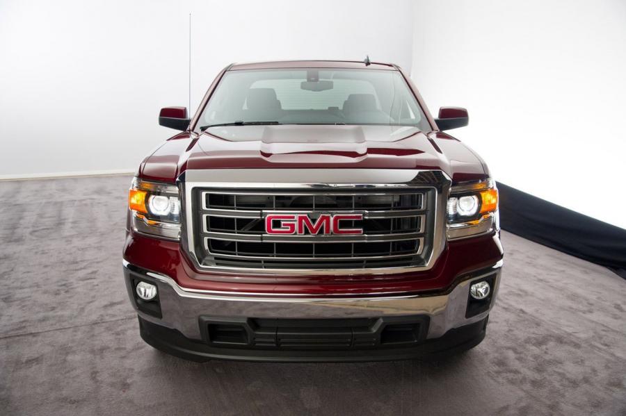  GMC Sierra SLT Crew Cab 2014 года  (фото 11 из 167)
